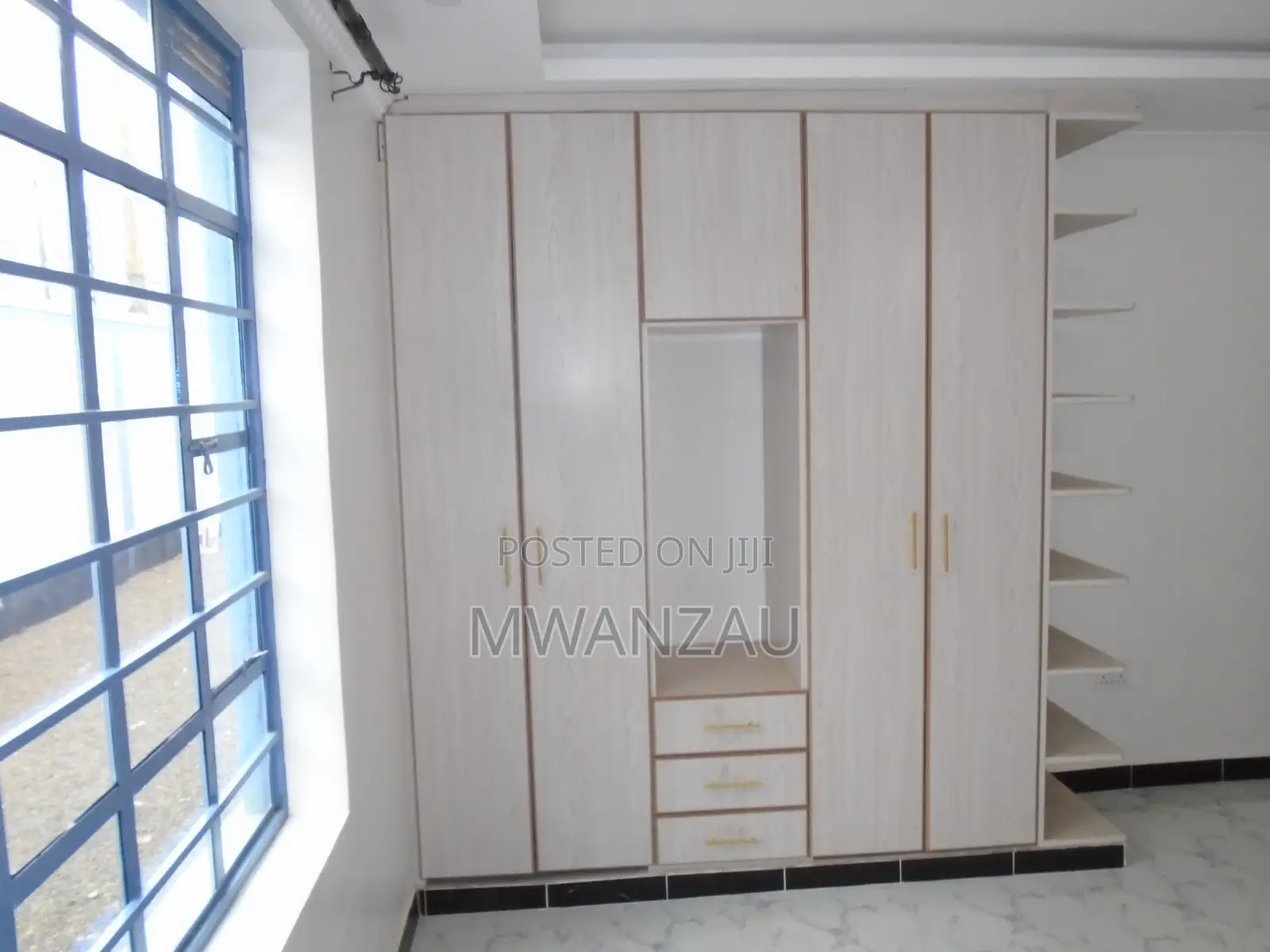 3bdrm Bungalow in Happy Valley Estate for sale