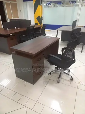 1.2M Executive Office Desk With 3-Drawers