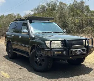 Toyota Land Cruiser 2006 Green