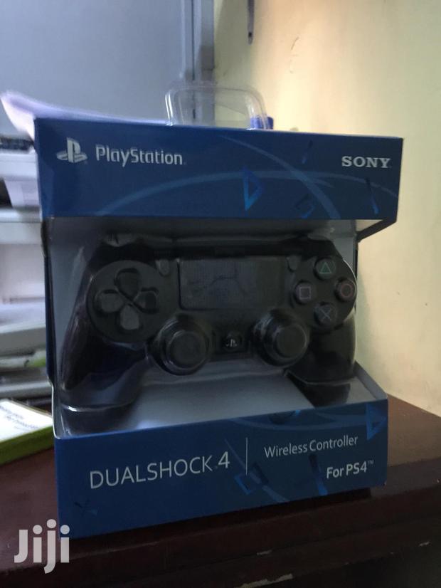 Ps4 Controller - thumbnail 4