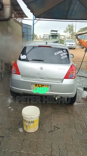 Suzuki Swift 2010 Silver