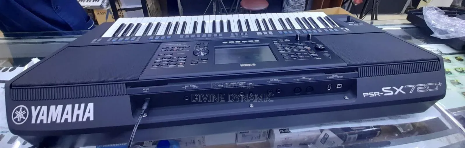 Yamaha Keyboard PSR Sx720