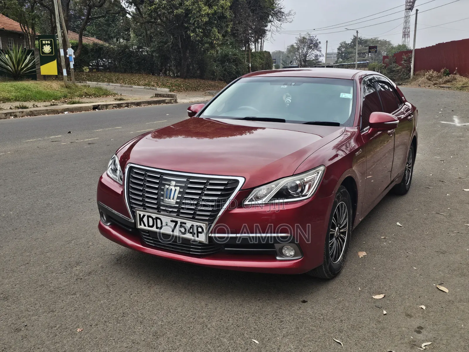 Toyota Crown 2014 Maroon