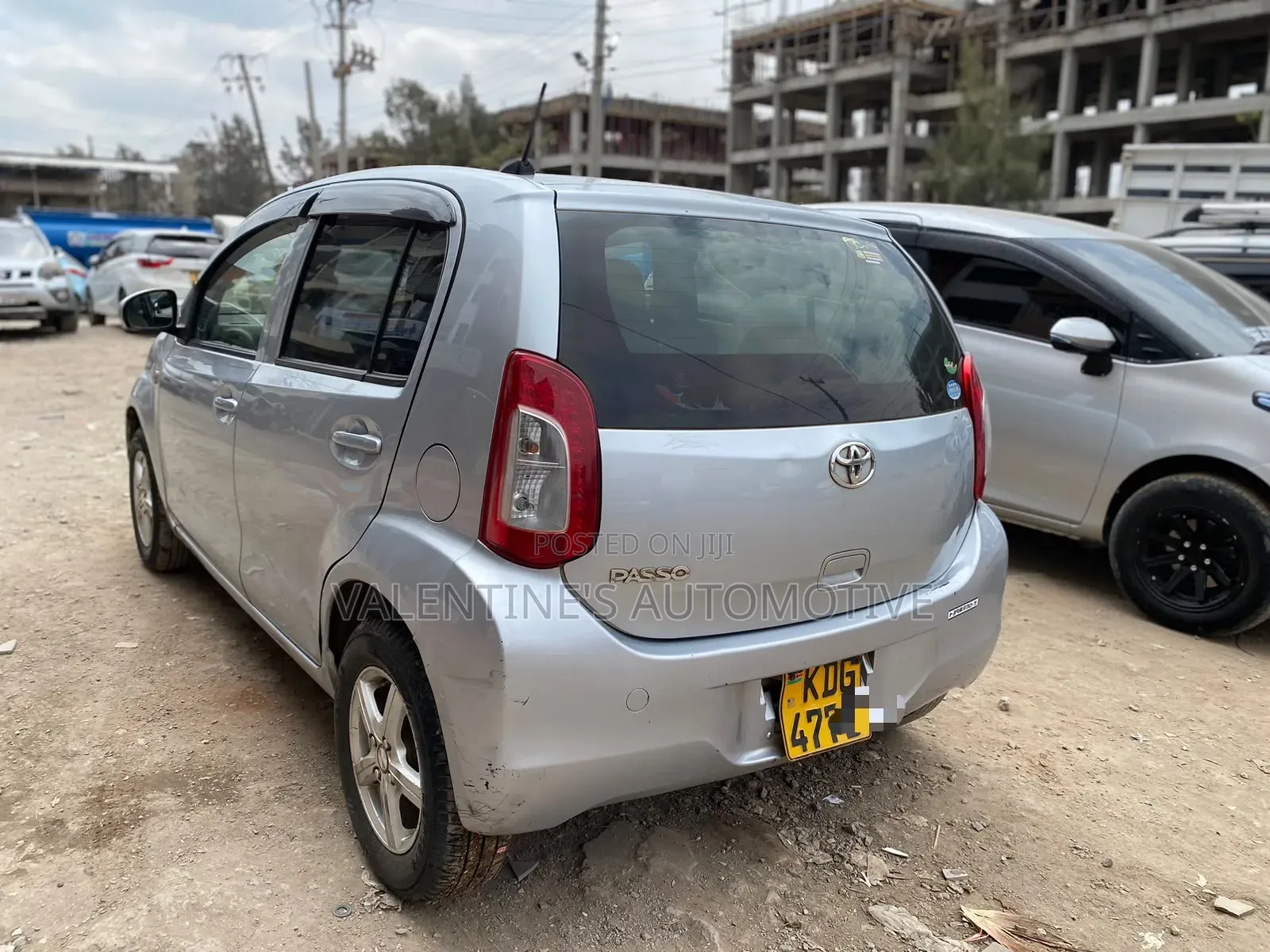 Toyota Passo 2014 Silver