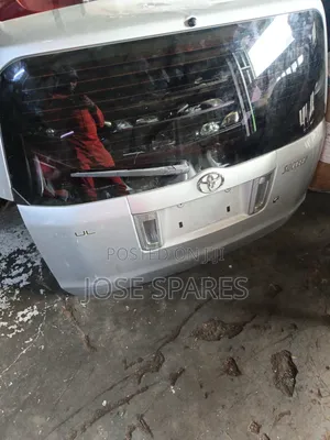 Succeed Tail Gate/ Boot