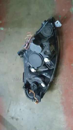 Suzuki Splash 2012 Headlight