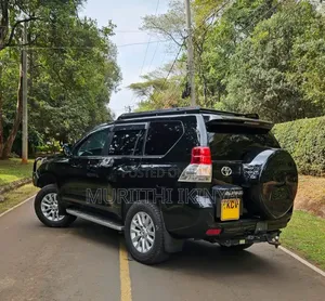 Toyota Land Cruiser Prado 2012 Black