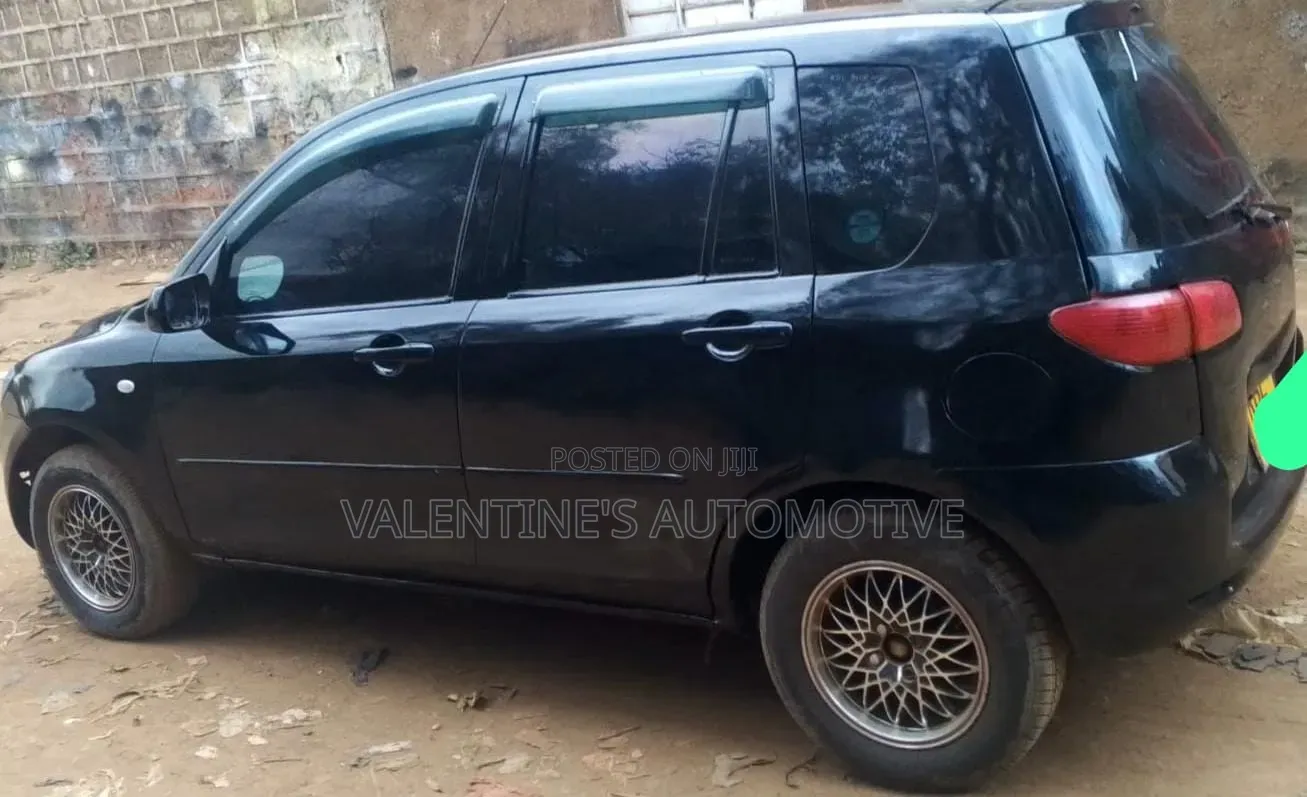 Mazda Demio 2004 Black