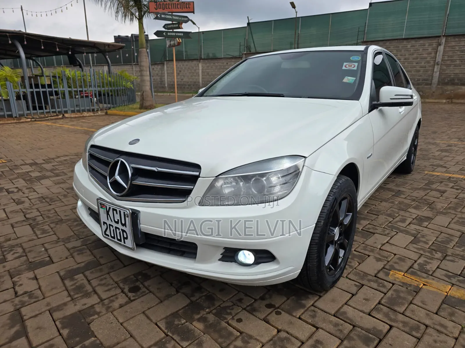 Mercedes-Benz C200 2012 White