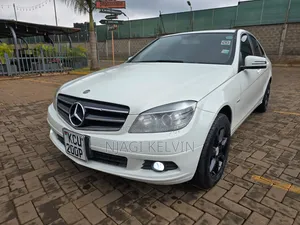 Mercedes-Benz C200 2012 White