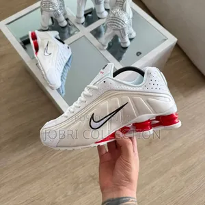 Nike Shox R4 ” White Phantom“
Quality Leather Sneakers