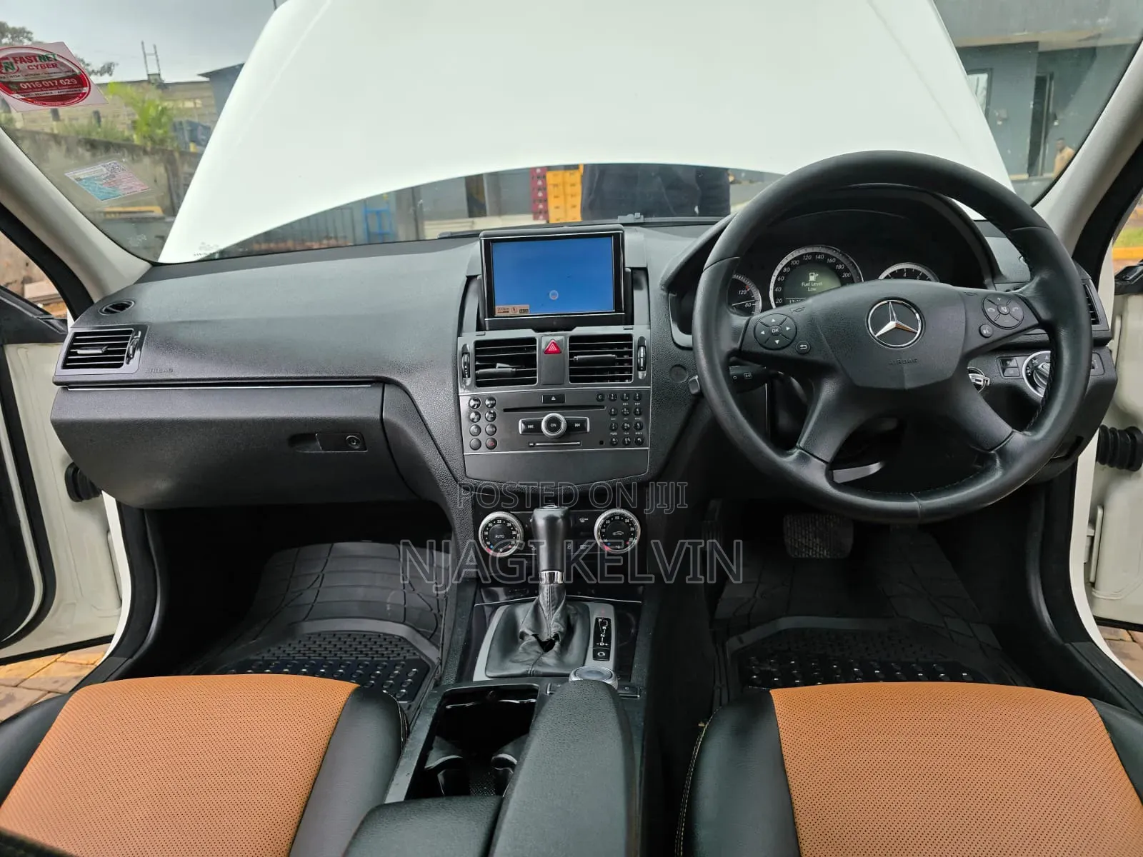 Mercedes-Benz C200 2012 White