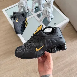Nike Shox R4 ” Black Gold “
Quality Leather Sneakers