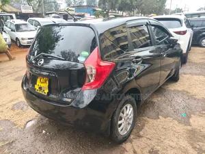 Nissan Note 2015 Black