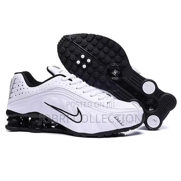 Nike Shox R4 ” White Black “ Quality Sneakers - thumbnail 3