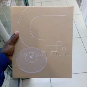 Ubiquiti Unifi Dual Band Uap-AC-Pro With Adaptor