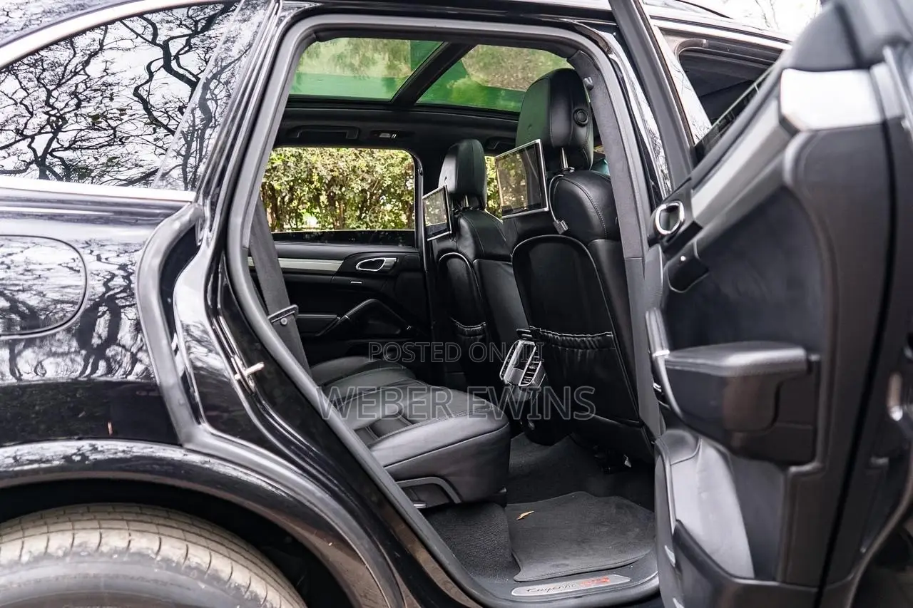 Porsche Cayenne GTS 4dr SUV AWD (3.6L 6cyl Turbo 8A) 2015 Black