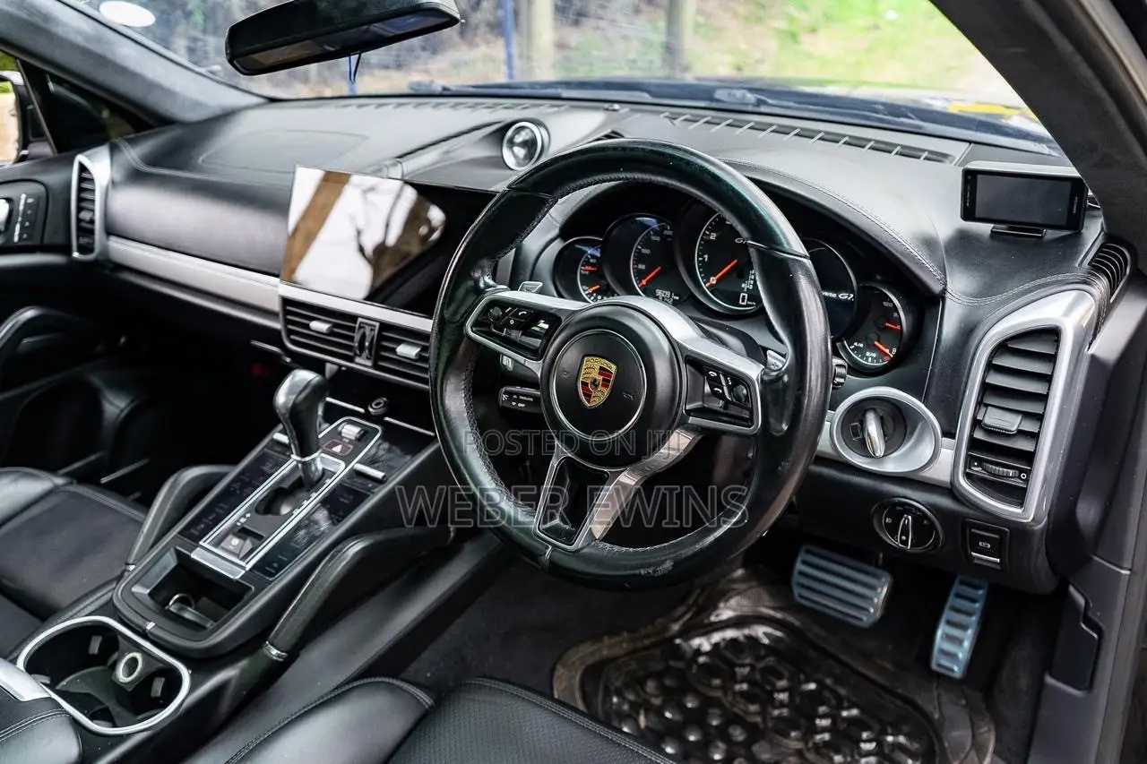 Porsche Cayenne GTS 4dr SUV AWD (3.6L 6cyl Turbo 8A) 2015 Black