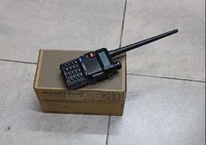 Baofeng UV-5R Radio With Earpiece