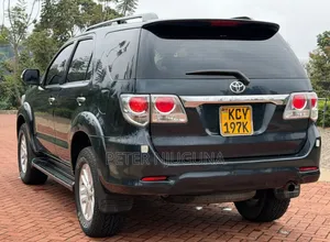 Toyota Fortuner 3.0 D AWD 2013 Black