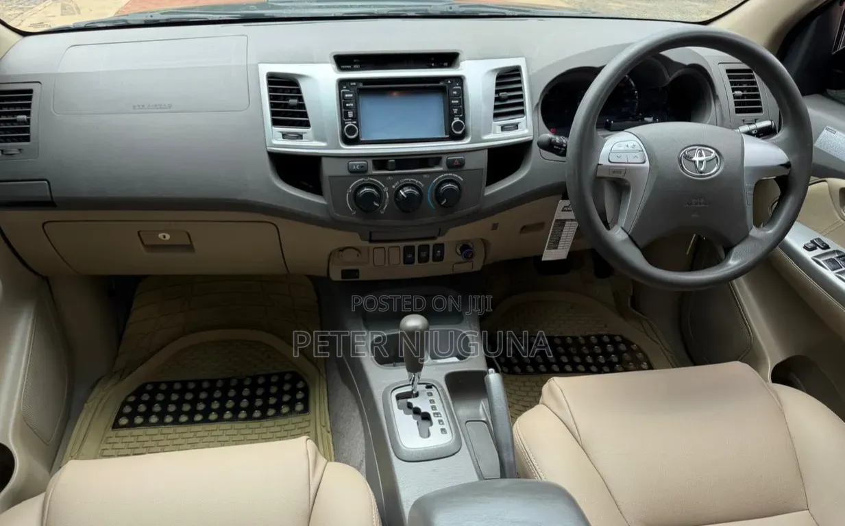 Toyota Fortuner 3.0 D AWD 2013 Black