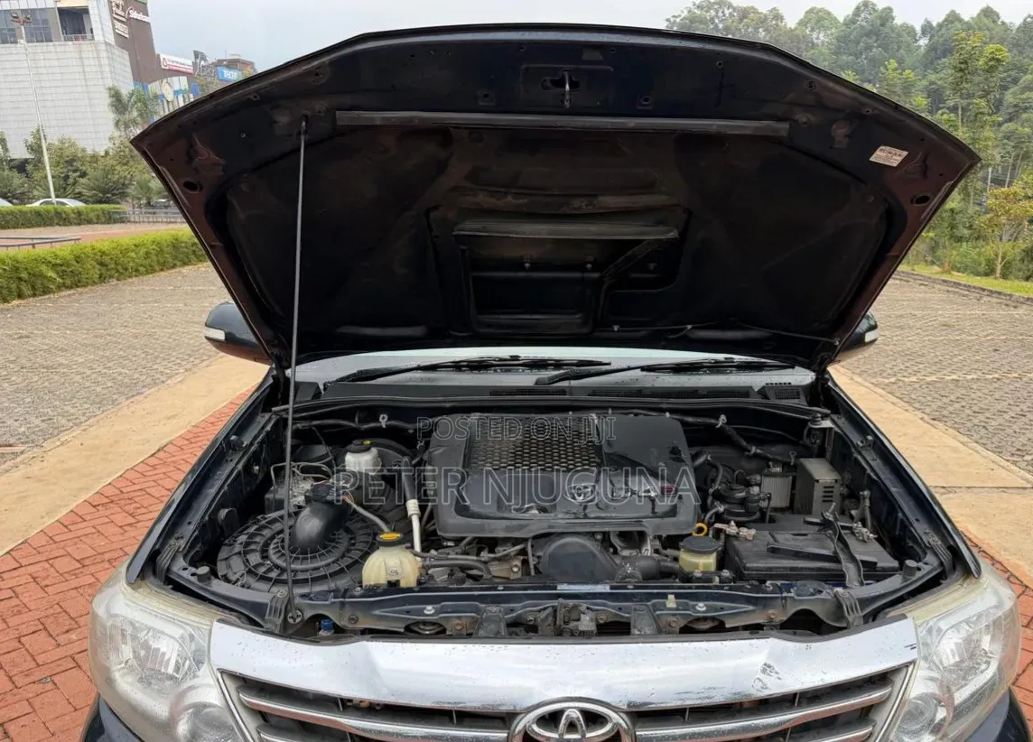 Toyota Fortuner 3.0 D AWD 2013 Black