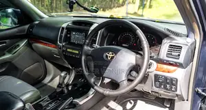 Toyota Land Cruiser Prado 2005 Black