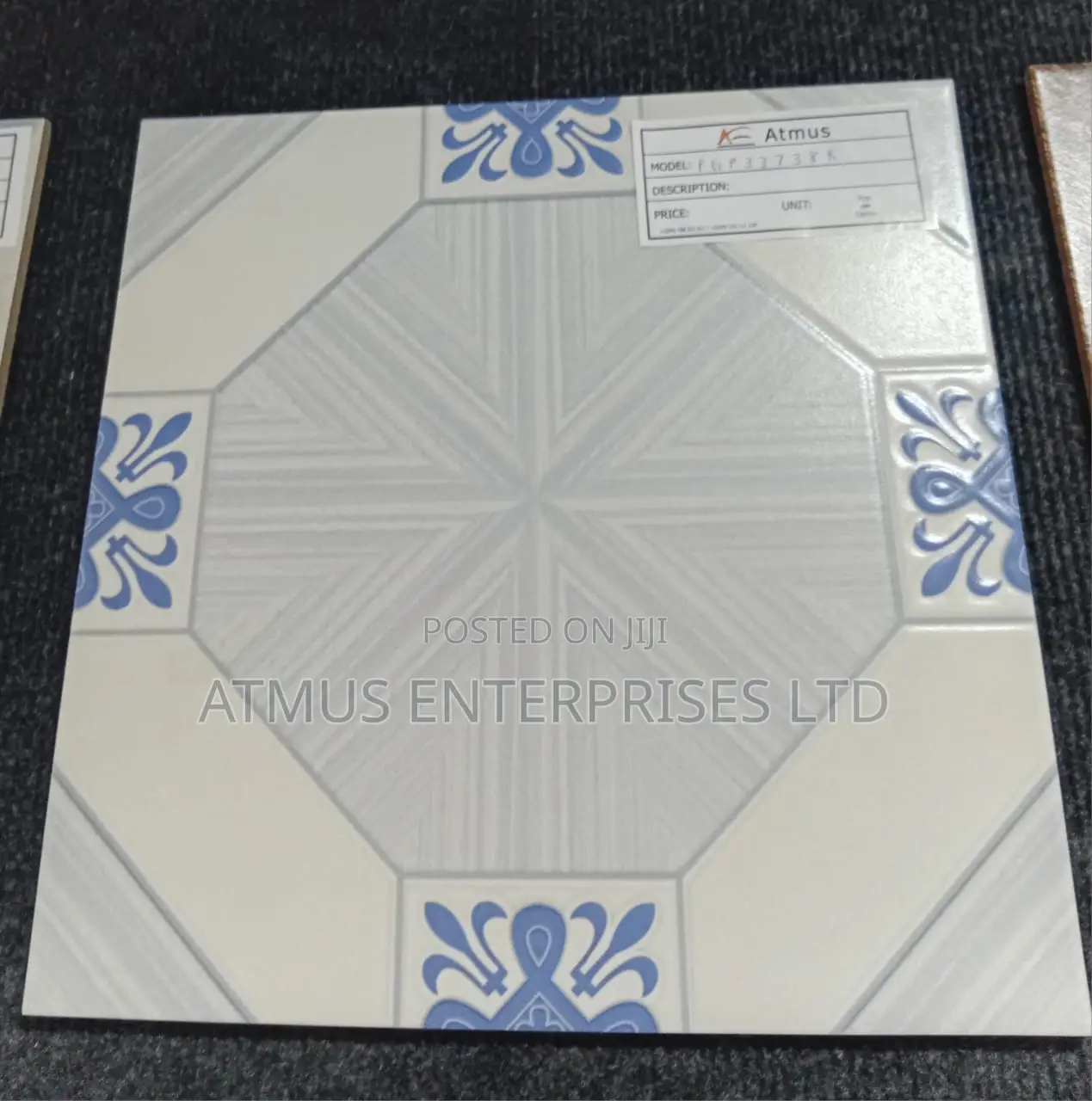 Twyford FGP33738K Tile
