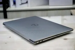 Laptop Dell Precision 5570 16GB Intel Core i7 SSD 512GB