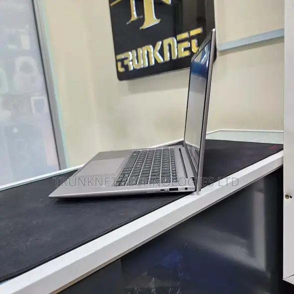 Laptop HP ZBook 14 16GB AMD Ryzen 7 SSD 512GB