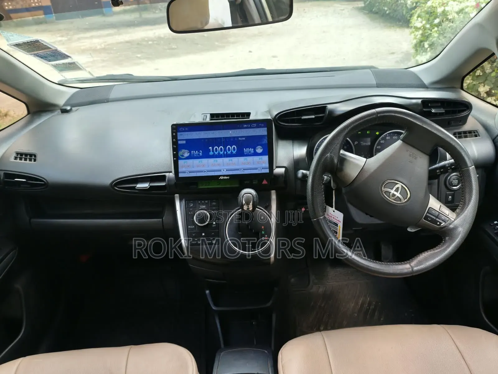 Toyota Wish 2012 White