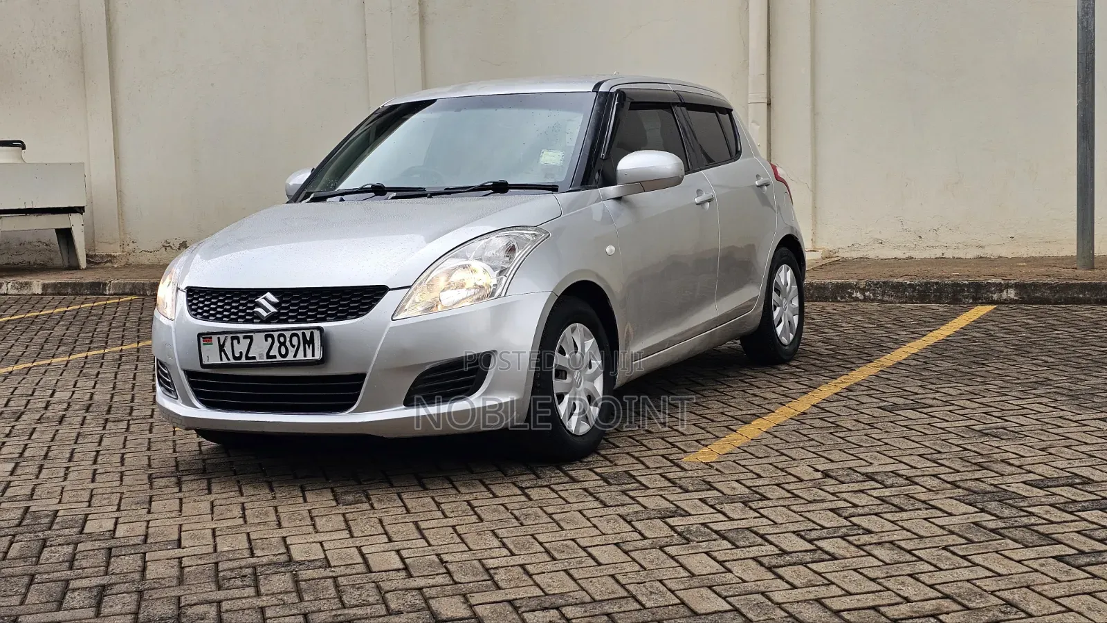 Suzuki Swift 2013 White