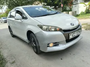 Toyota Wish 2012 White