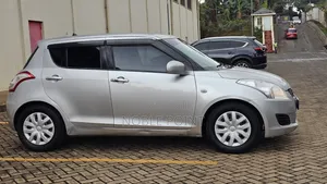 Suzuki Swift 2013 White