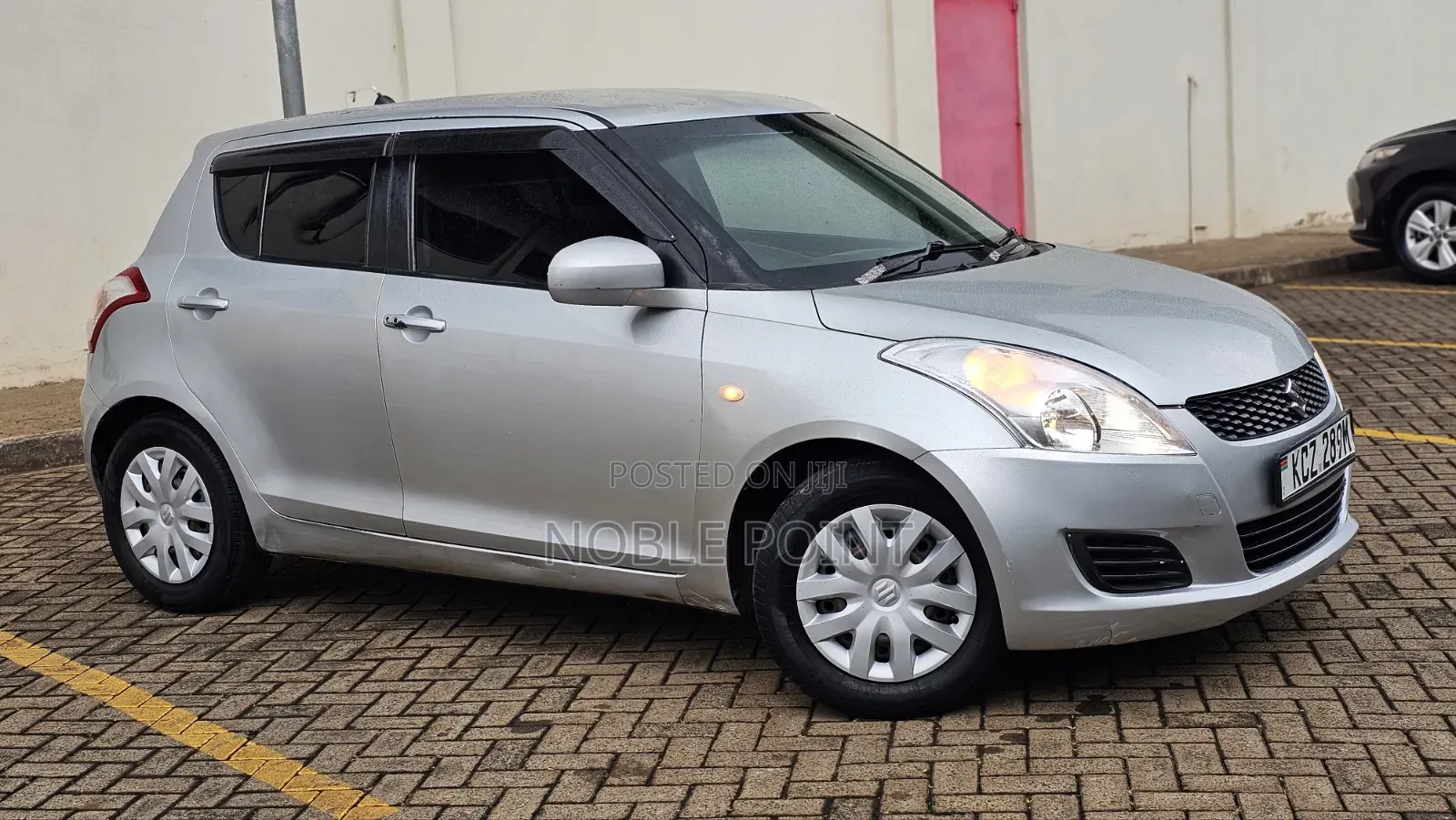 Suzuki Swift 2013 White