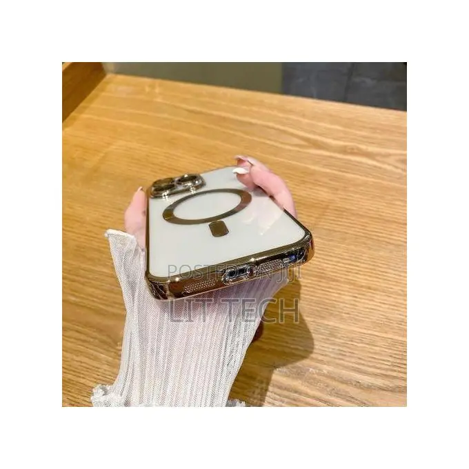 IDEA iPhone 11 Pro Max Gold Plated Clear Magsafe Compatible Case