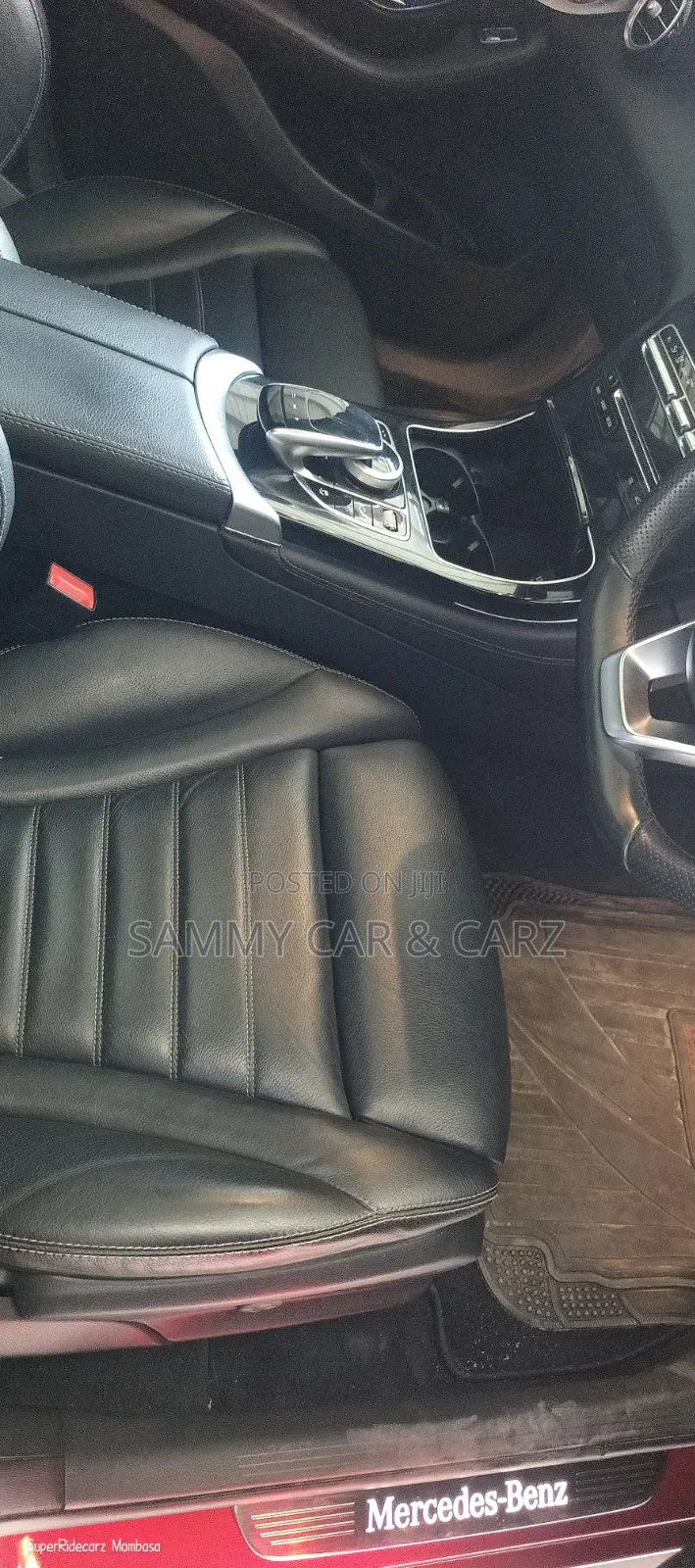Mercedes-Benz GLC-Class GLC250 Sport Utility 4-Door (2.0L, 4cyl Turbo)
