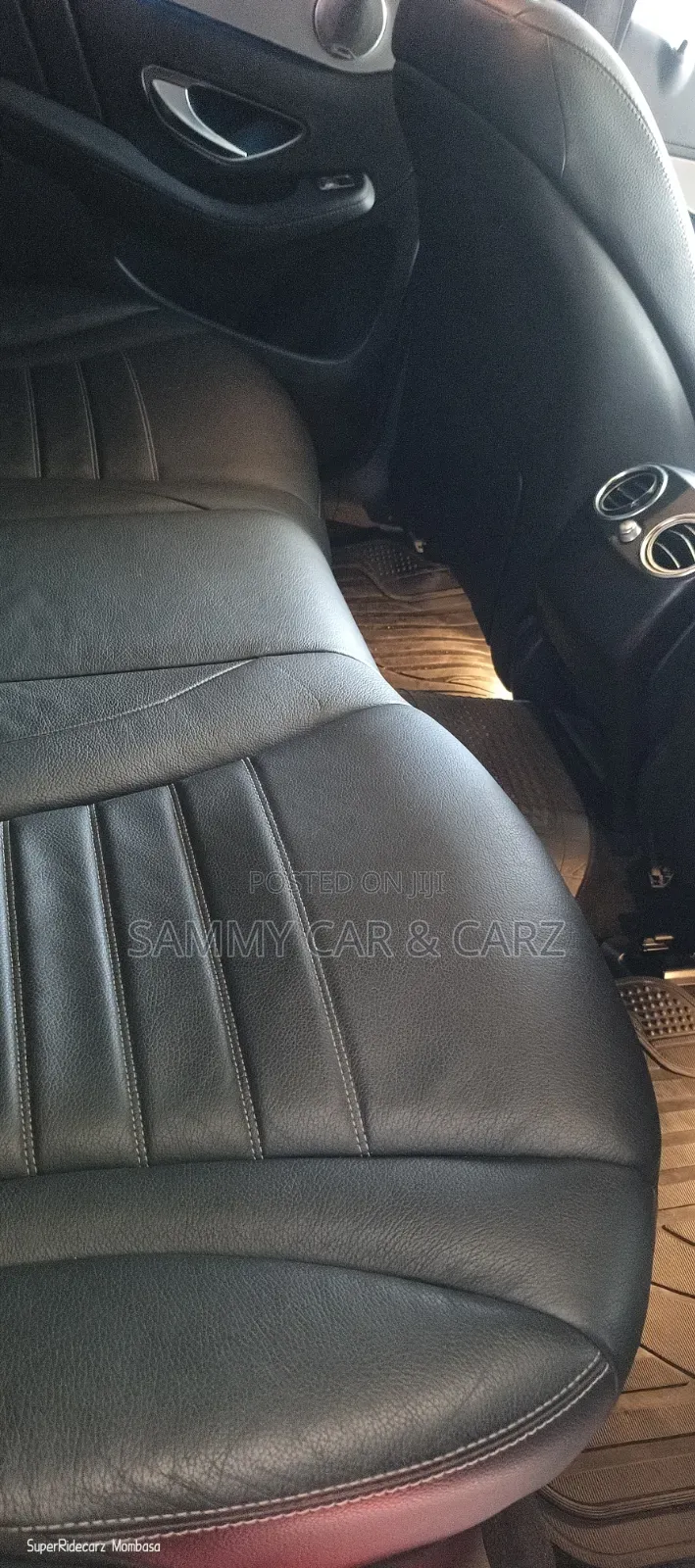 Mercedes-Benz GLC-Class GLC250 Sport Utility 4-Door (2.0L, 4cyl Turbo)