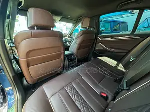 BMW 530i 2021 Blue