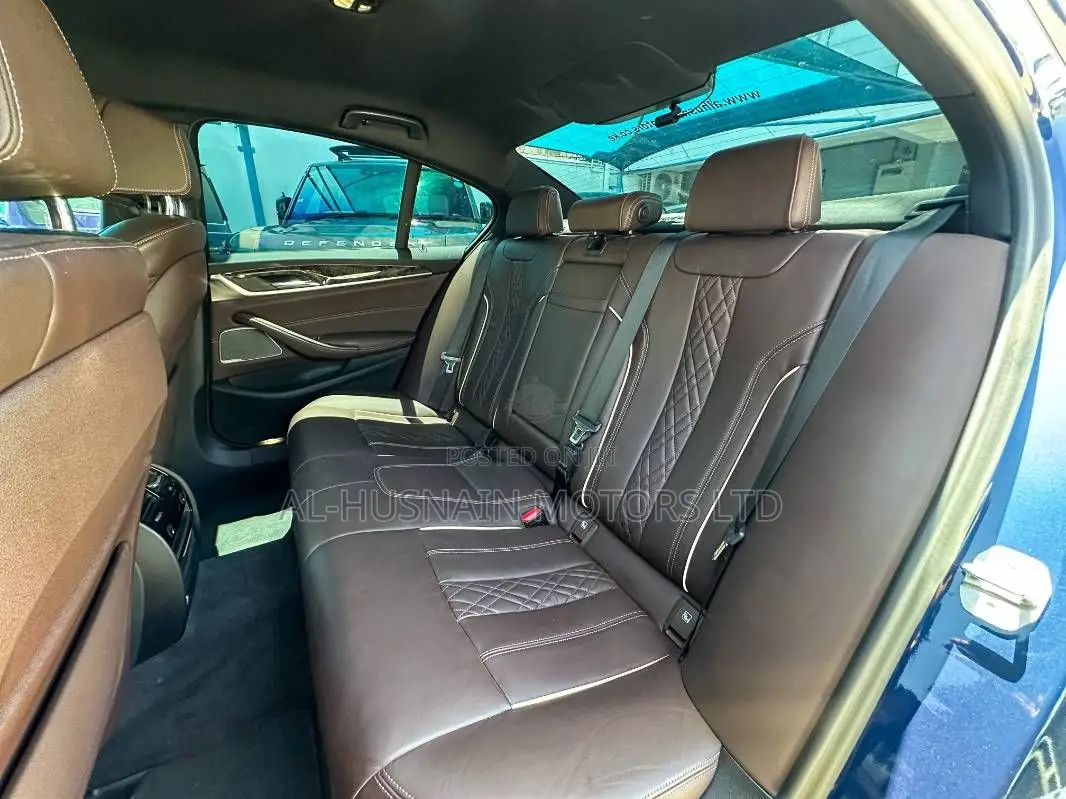 BMW 530i 2021 Blue