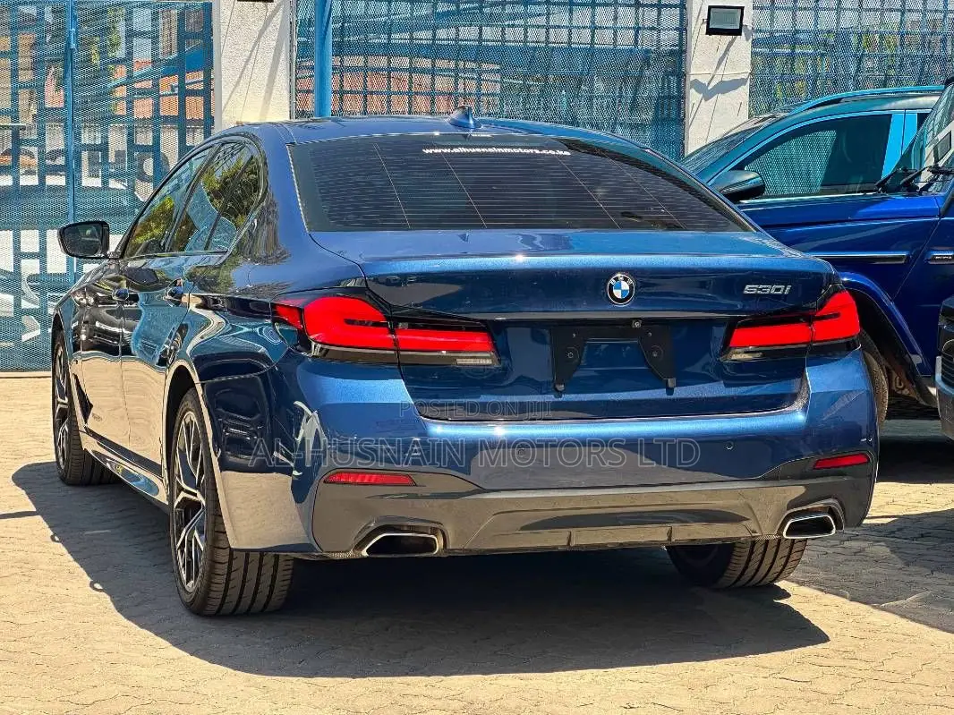 BMW 530i 2021 Blue