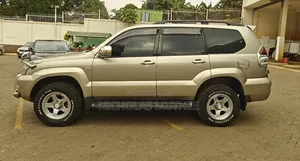 Toyota Land Cruiser Prado 2005 Gold