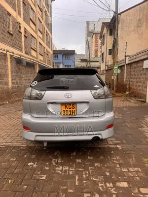 Toyota Harrier 2011 Silver