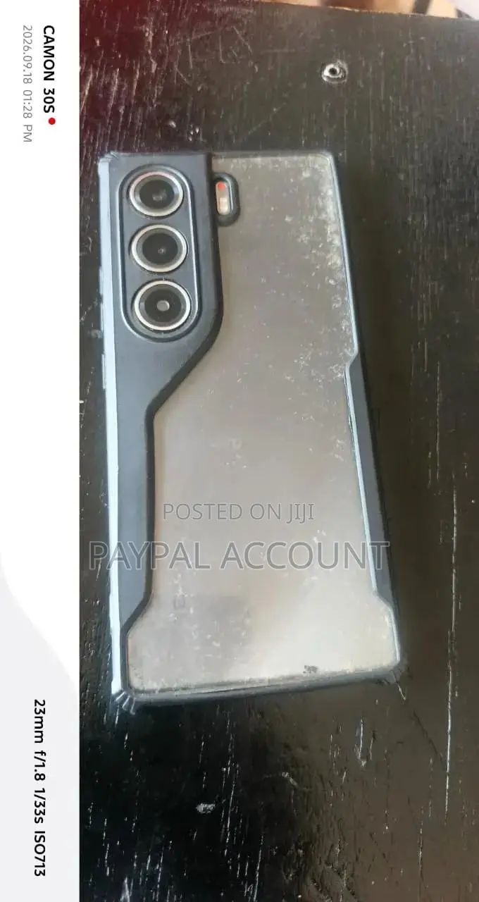 Tecno Camon 40 128 GB Silver
