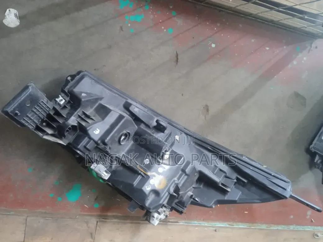 Subaru Forester 2018 Headlight