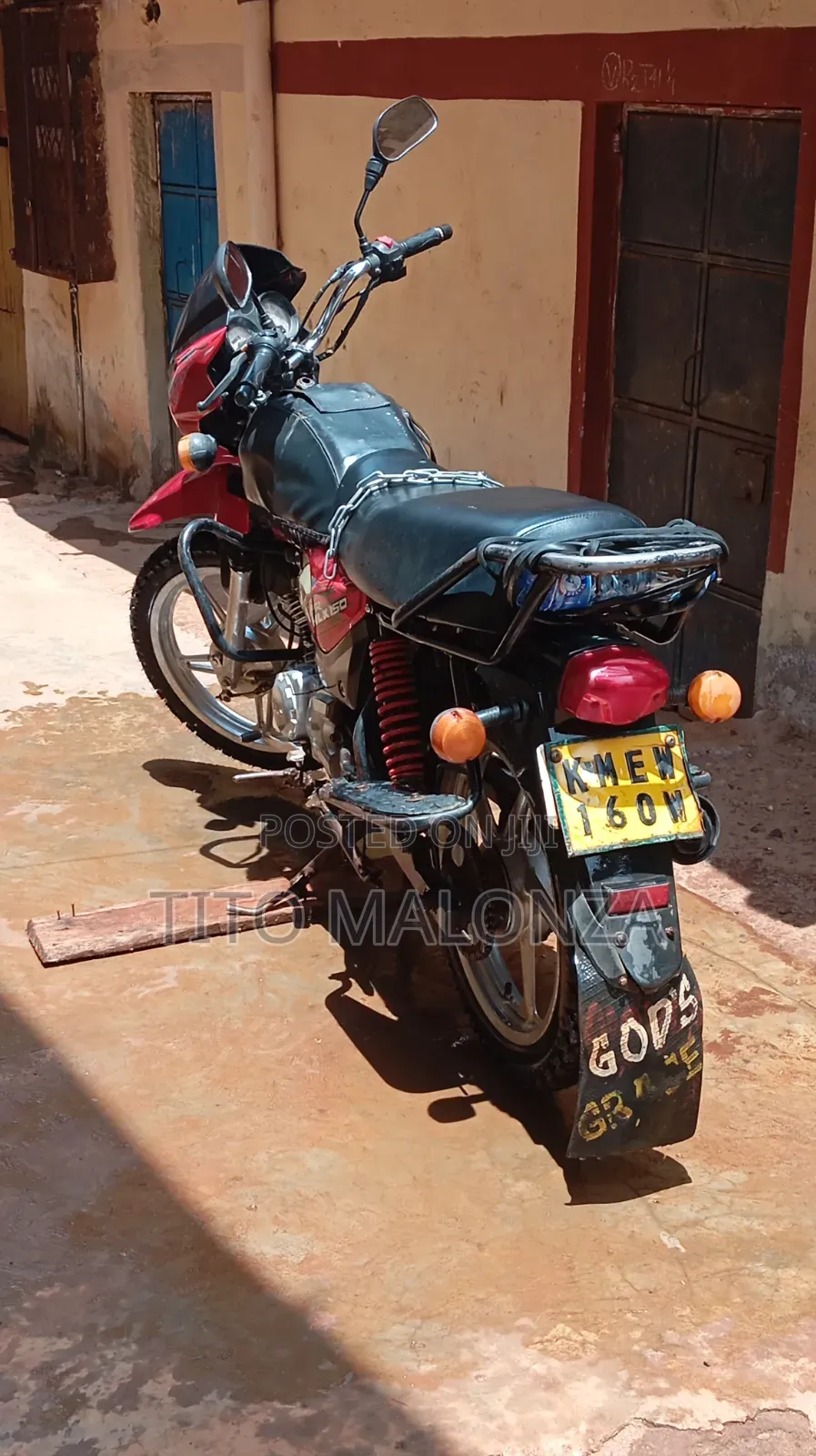 TVS HLX Plus ES 2021 Red