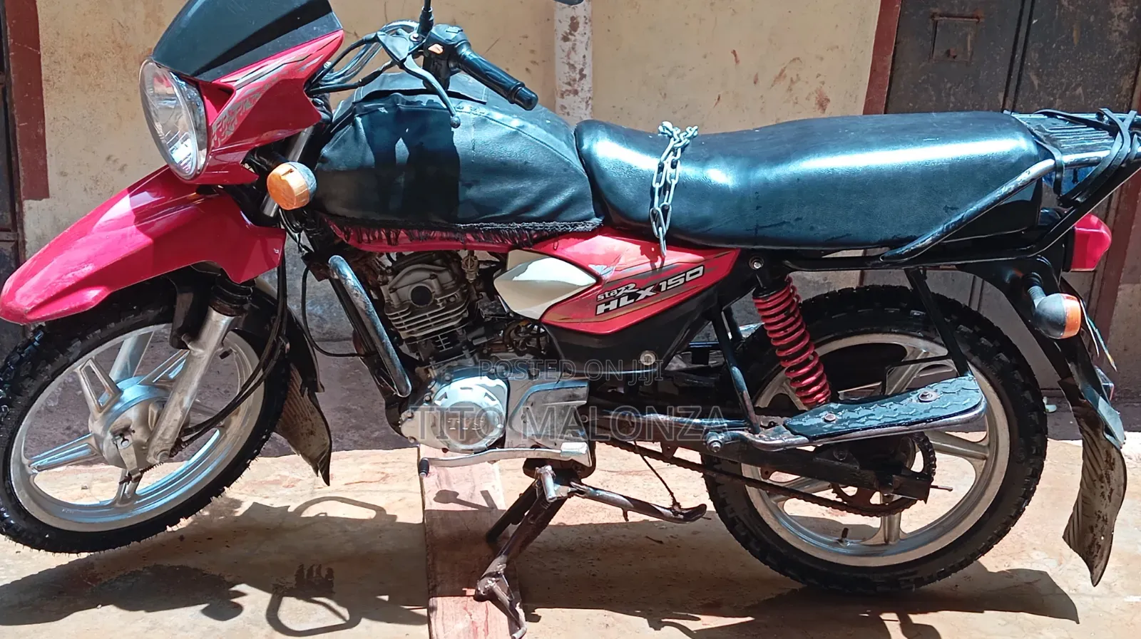 TVS HLX Plus ES 2021 Red