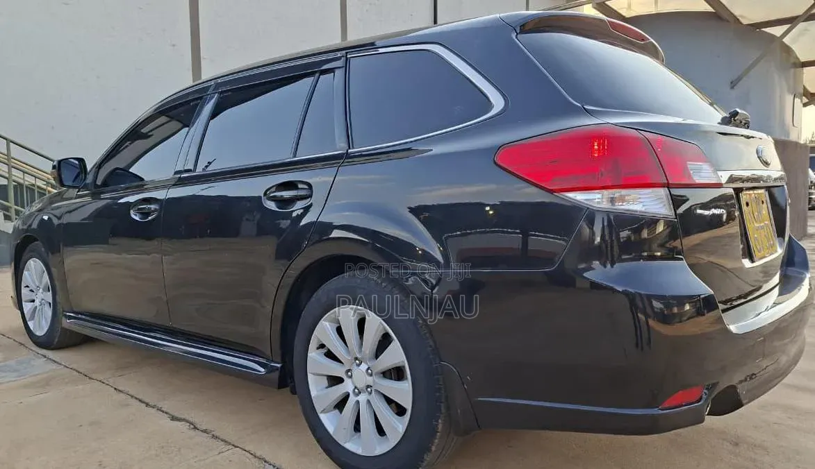 Subaru Legacy 2012