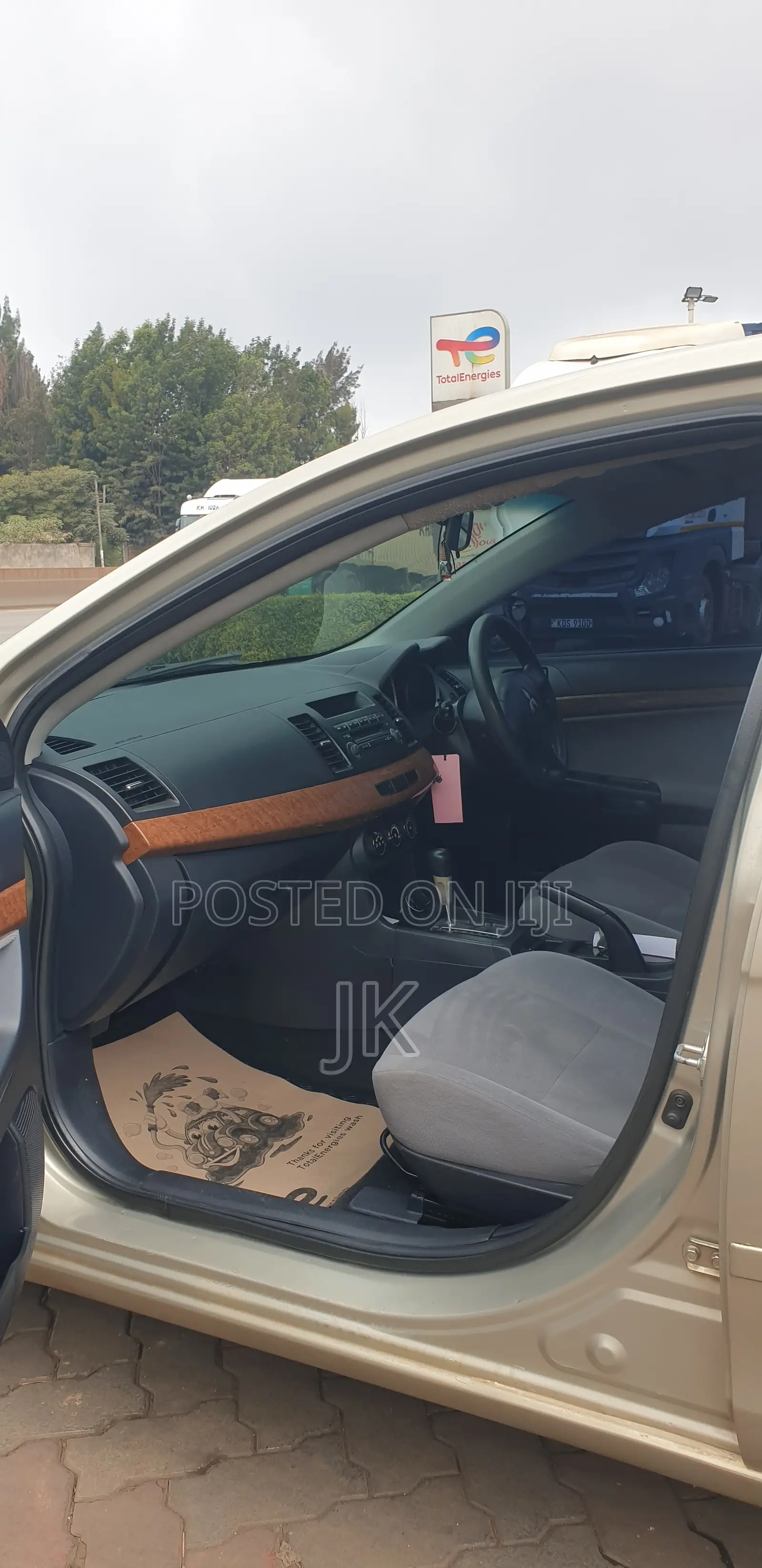 Mitsubishi Lancer 2007 Beige