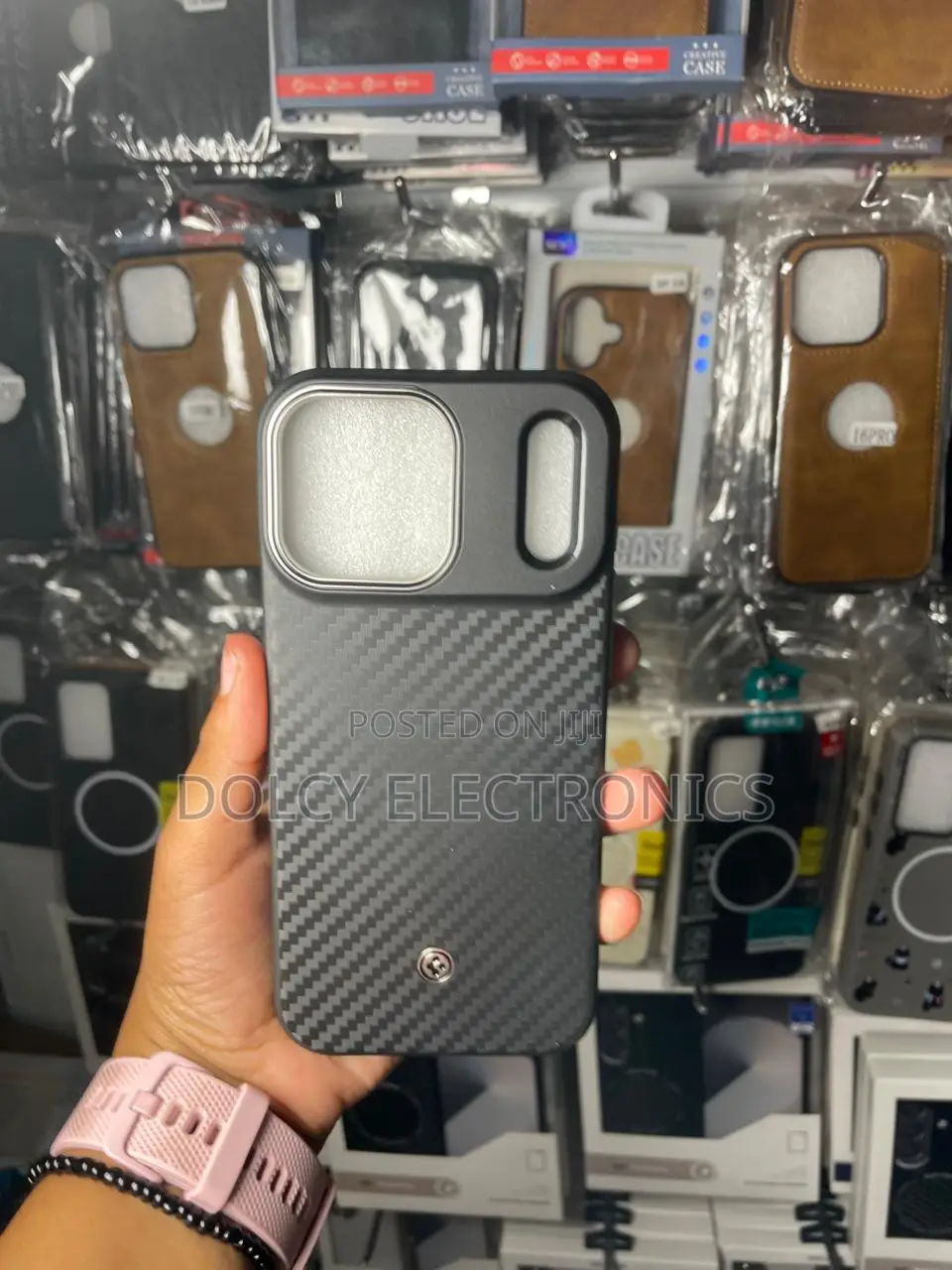 iPhone 17 Pro Max Enzo Aramid Case